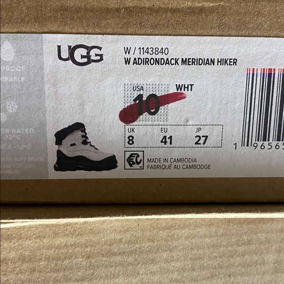 UGG ADIRONDACK MERIDIAN HIKER - Picture 6 of 6